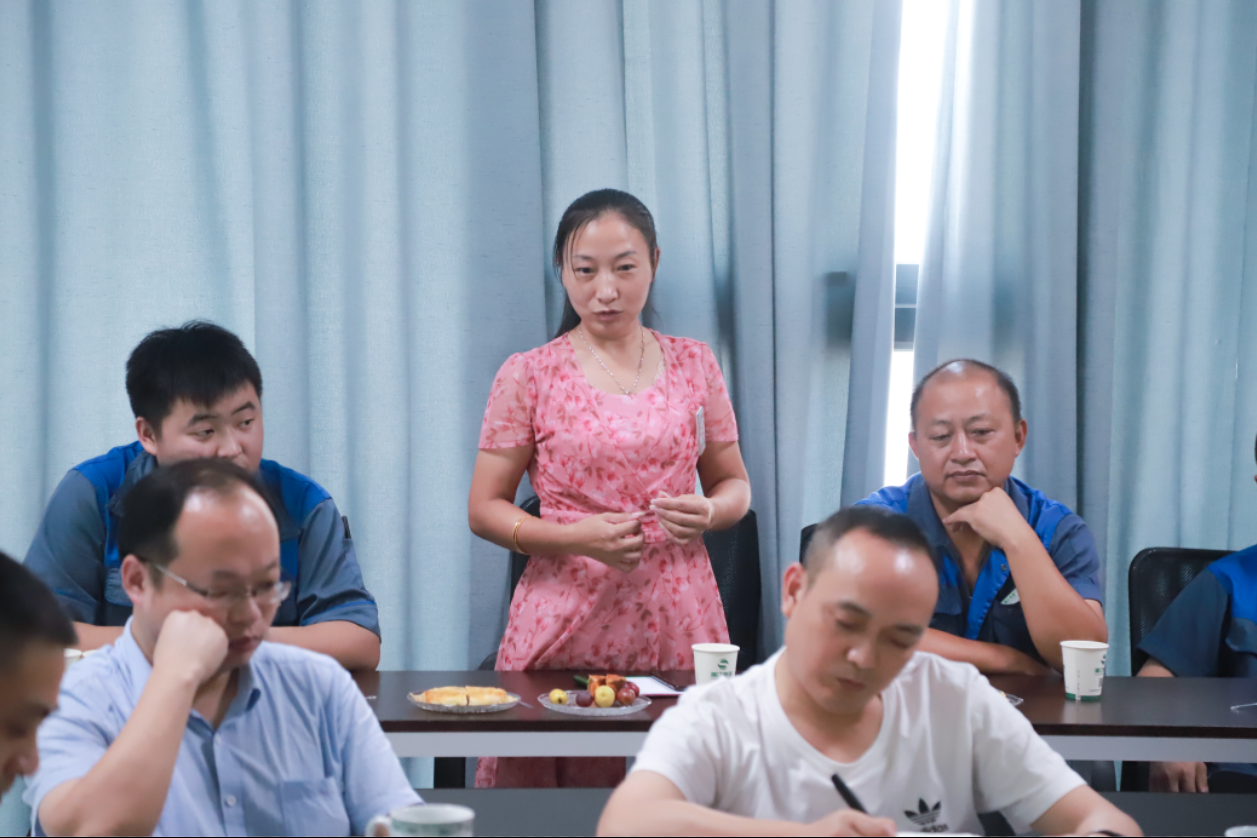 情滿中秋，共話未來(lái)。湘江電纜工會(huì)舉行中秋茶話會(huì)
